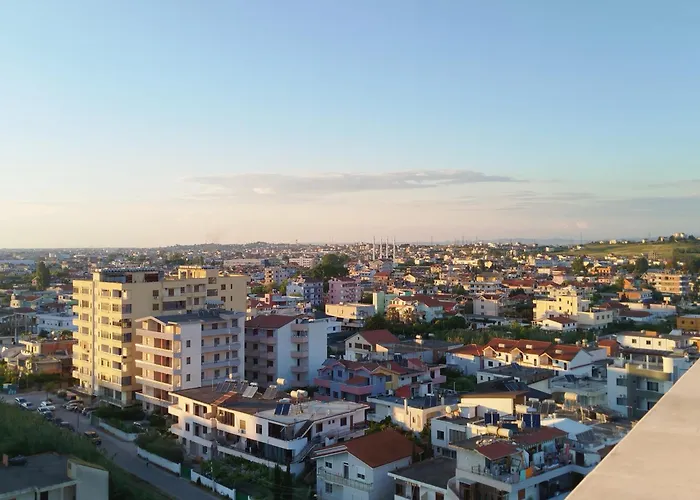 Panoramic View Rooftop Apartman Durrës