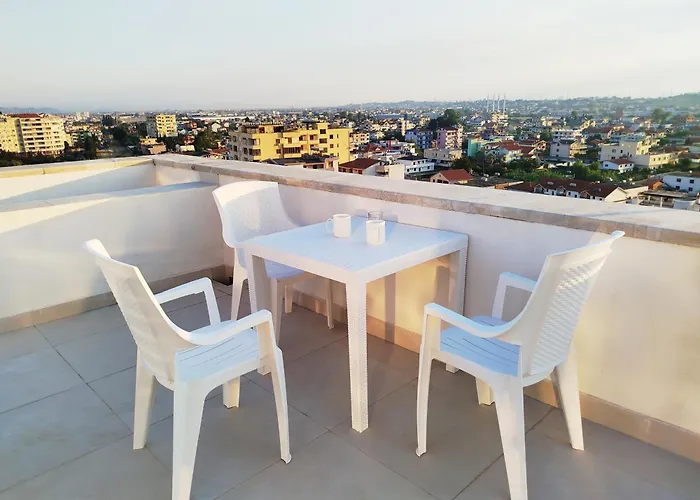 Panoramic View Rooftop Apartman Durrës